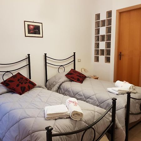 B&B 'A Puteca San Marco dei Cavoti Bagian luar foto