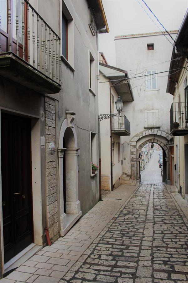 B&B 'A Puteca San Marco dei Cavoti Bagian luar foto